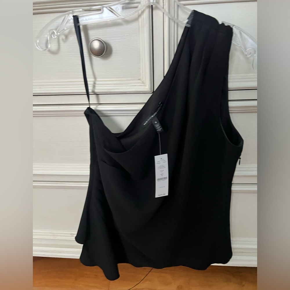 White House Black Market One Shoulder Black Top NWT size 8